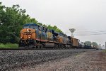 CSX 5261 on M-404